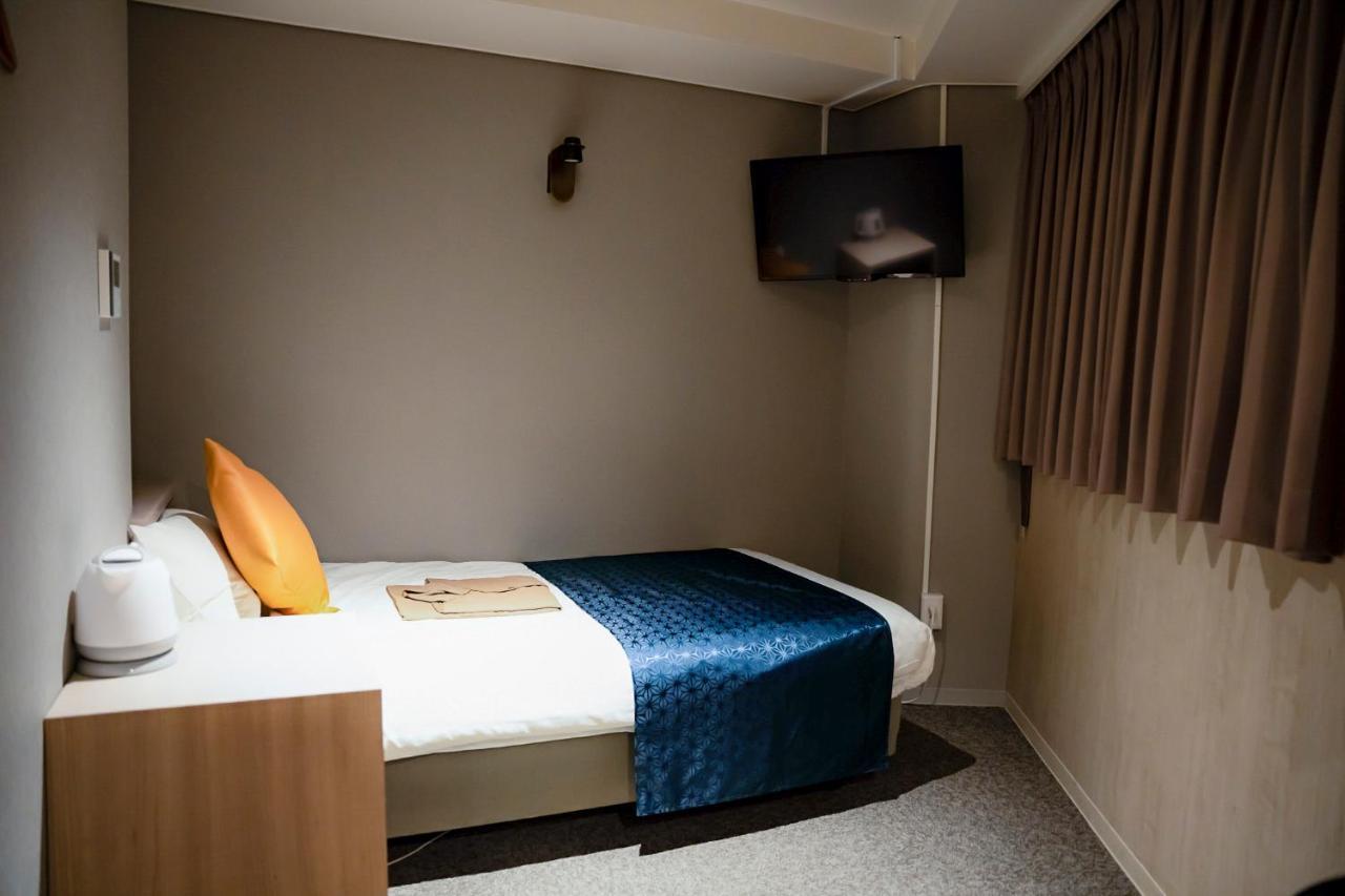 Hotel S-Presso North Осака Экстерьер фото
